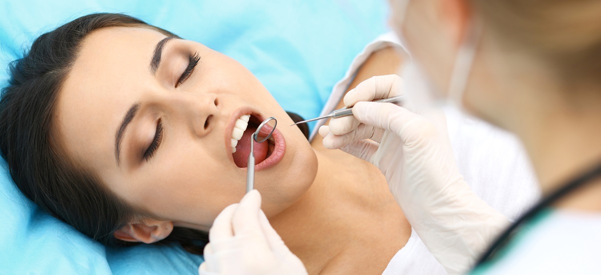 Servicii stomatologice pentru tratarea parodontozei